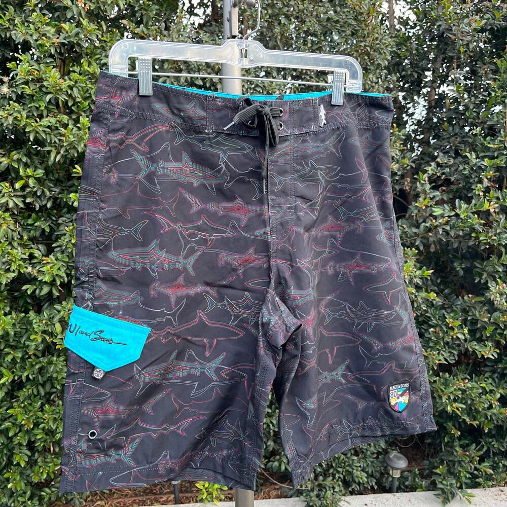New with Tags Maui and Sons Shark Board Shorts Swim Retro Men’s 34 - Picture 10 of 11